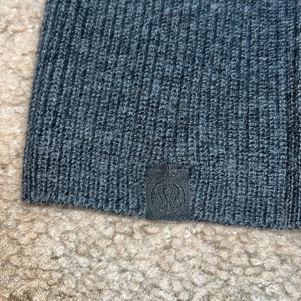 Lululemon Merino Wool-Blend Ribbed Crewneck Sweater Heathered Black 2 - Picture 12 of 13